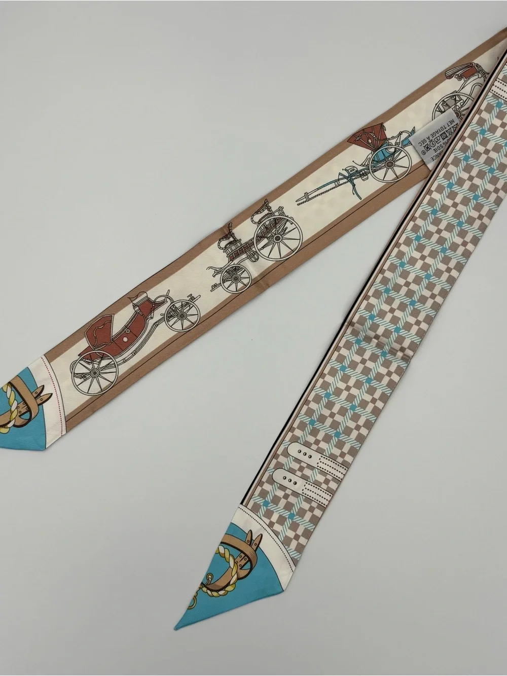 Hermès Twilly Les Voitures Nouvelles Vert Amande Bleu Glacier Beige Scarf - Picture 2 of 6